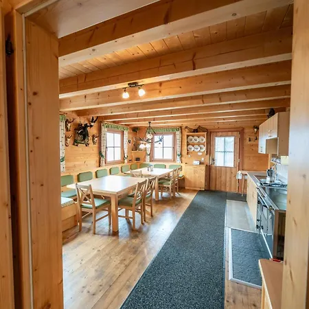 Daire Ferienhuette Schober Alm *